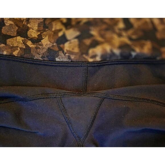 Lululemon Women’s Wunder Under Full Length Leggings Black Contrast Waist Size 6 - Picture 4 of 4